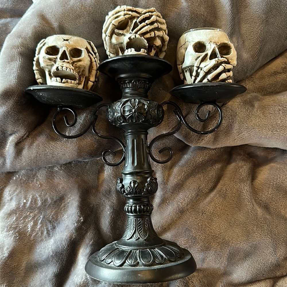 Yankee candle Halloween 2012 vintage see no evil tea light candelabra
